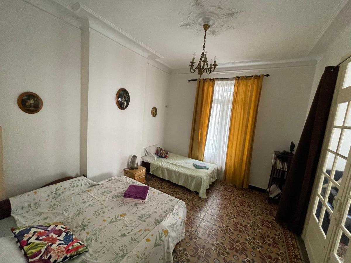 Appartement Dans Immeuble Haussmanien الجزائر العاصمة المظهر الخارجي الصورة