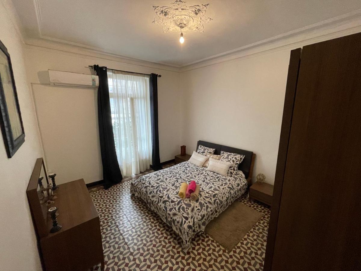 Appartement Dans Immeuble Haussmanien الجزائر العاصمة المظهر الخارجي الصورة