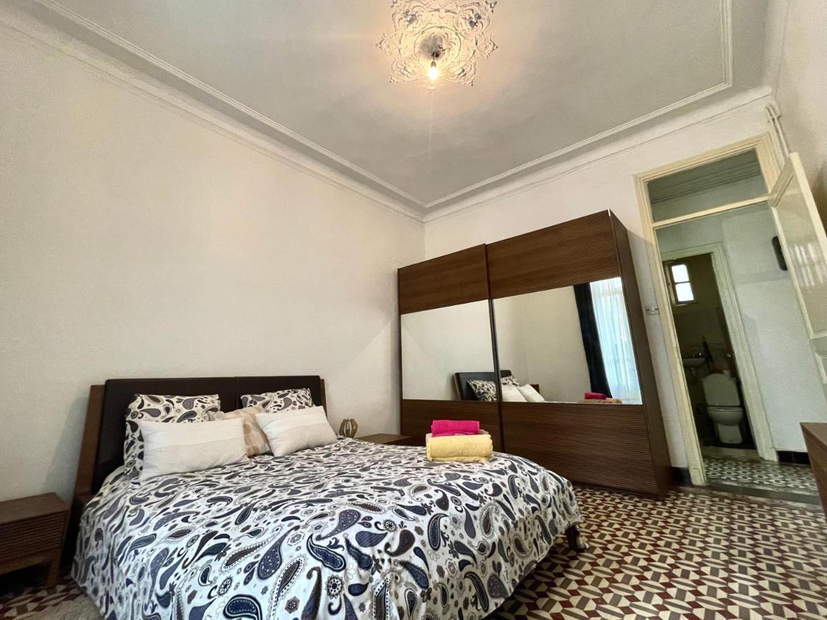 Appartement Dans Immeuble Haussmanien الجزائر العاصمة المظهر الخارجي الصورة