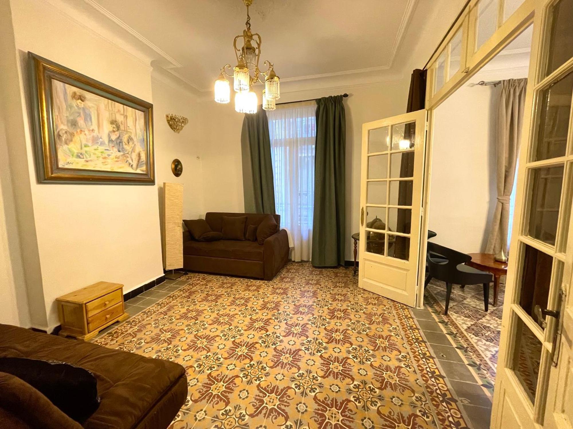 Appartement Dans Immeuble Haussmanien الجزائر العاصمة المظهر الخارجي الصورة