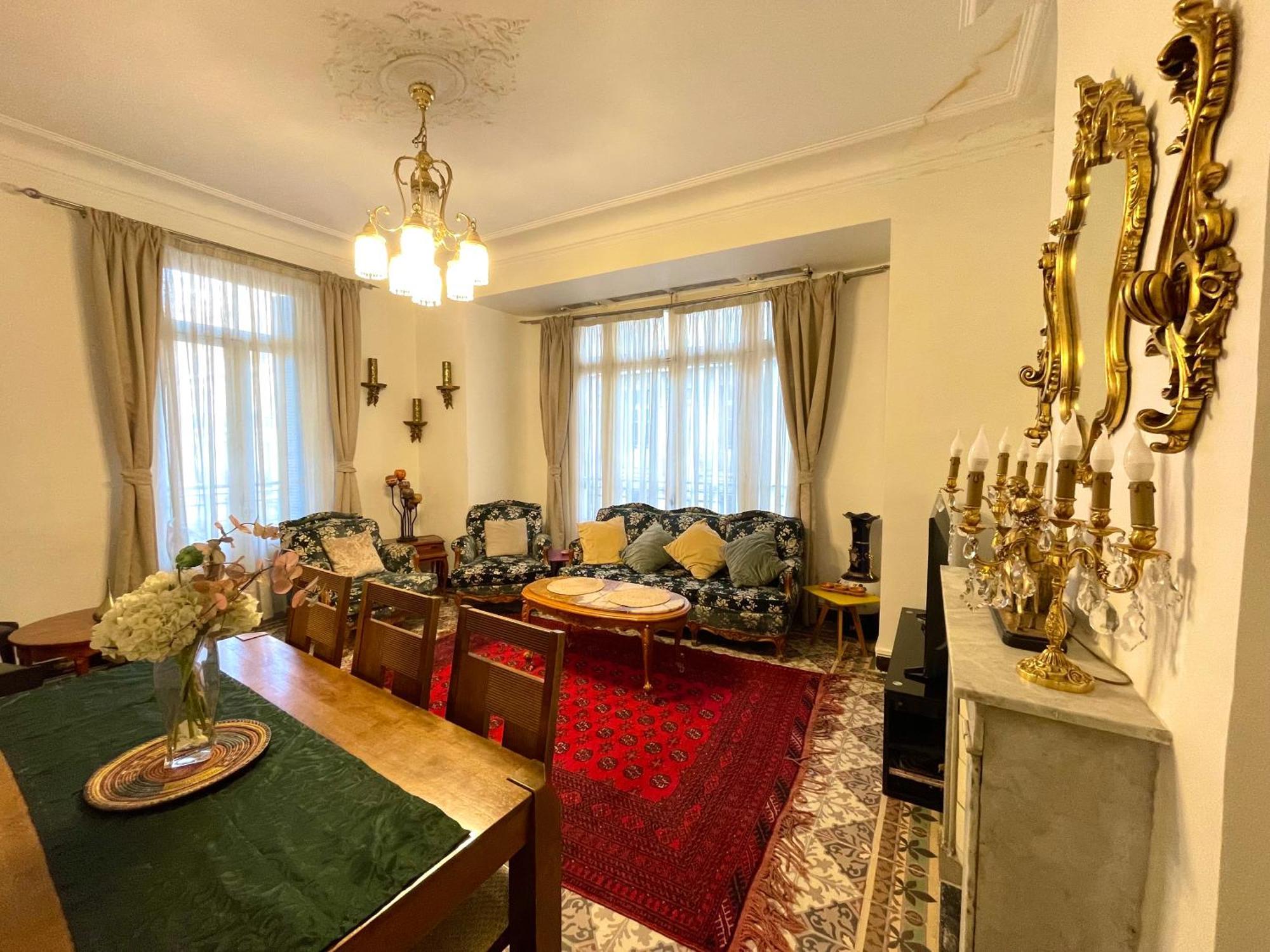 Appartement Dans Immeuble Haussmanien الجزائر العاصمة المظهر الخارجي الصورة