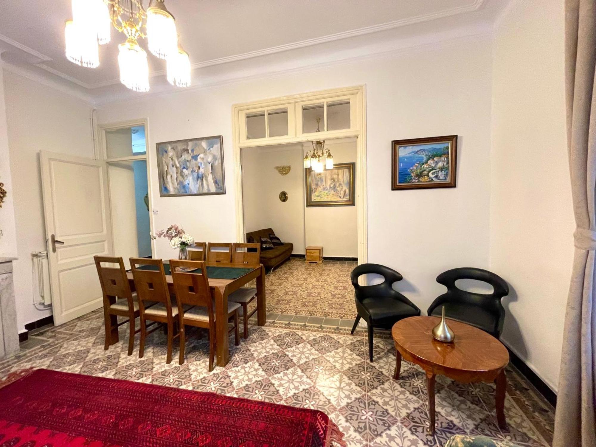 Appartement Dans Immeuble Haussmanien الجزائر العاصمة المظهر الخارجي الصورة